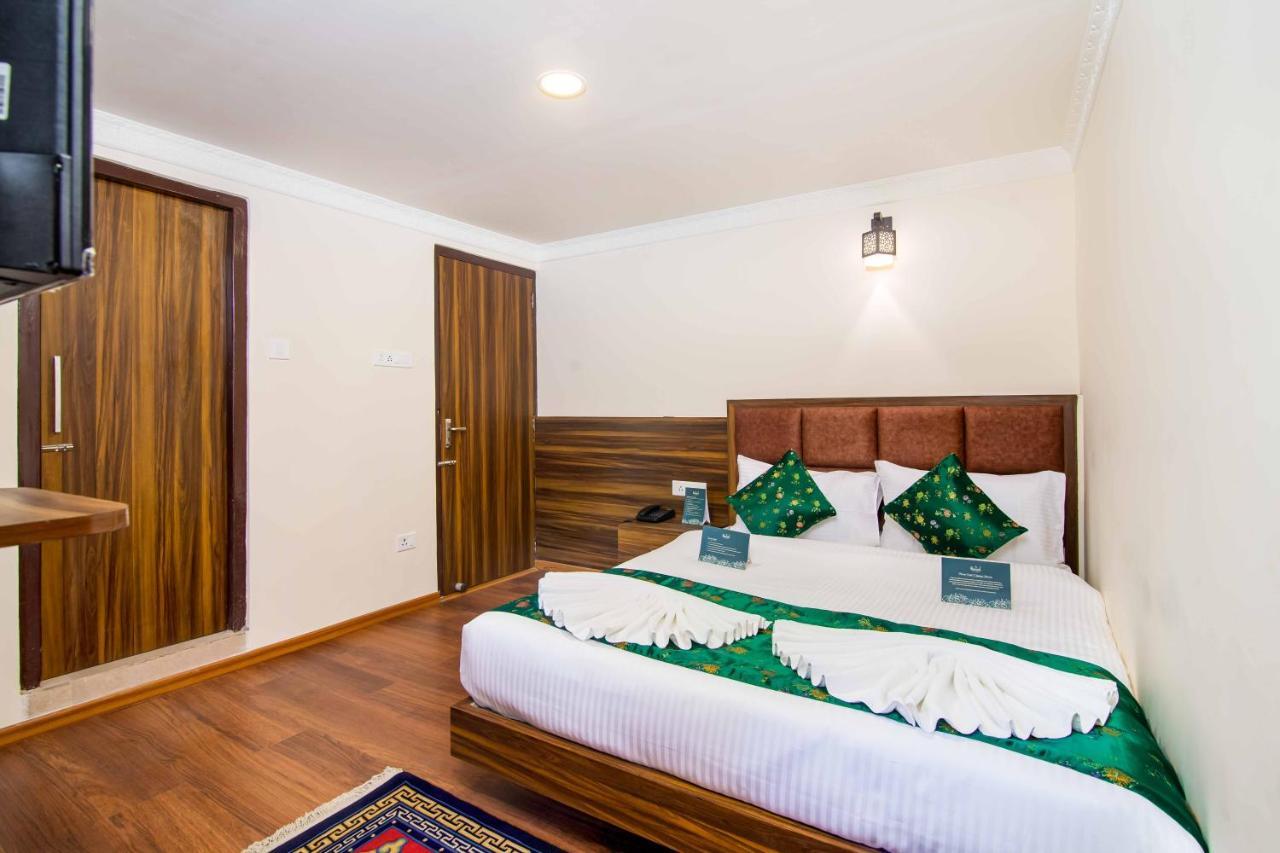 Muscatel Central Hotel - Dzeemkhang Гангток Екстериор снимка