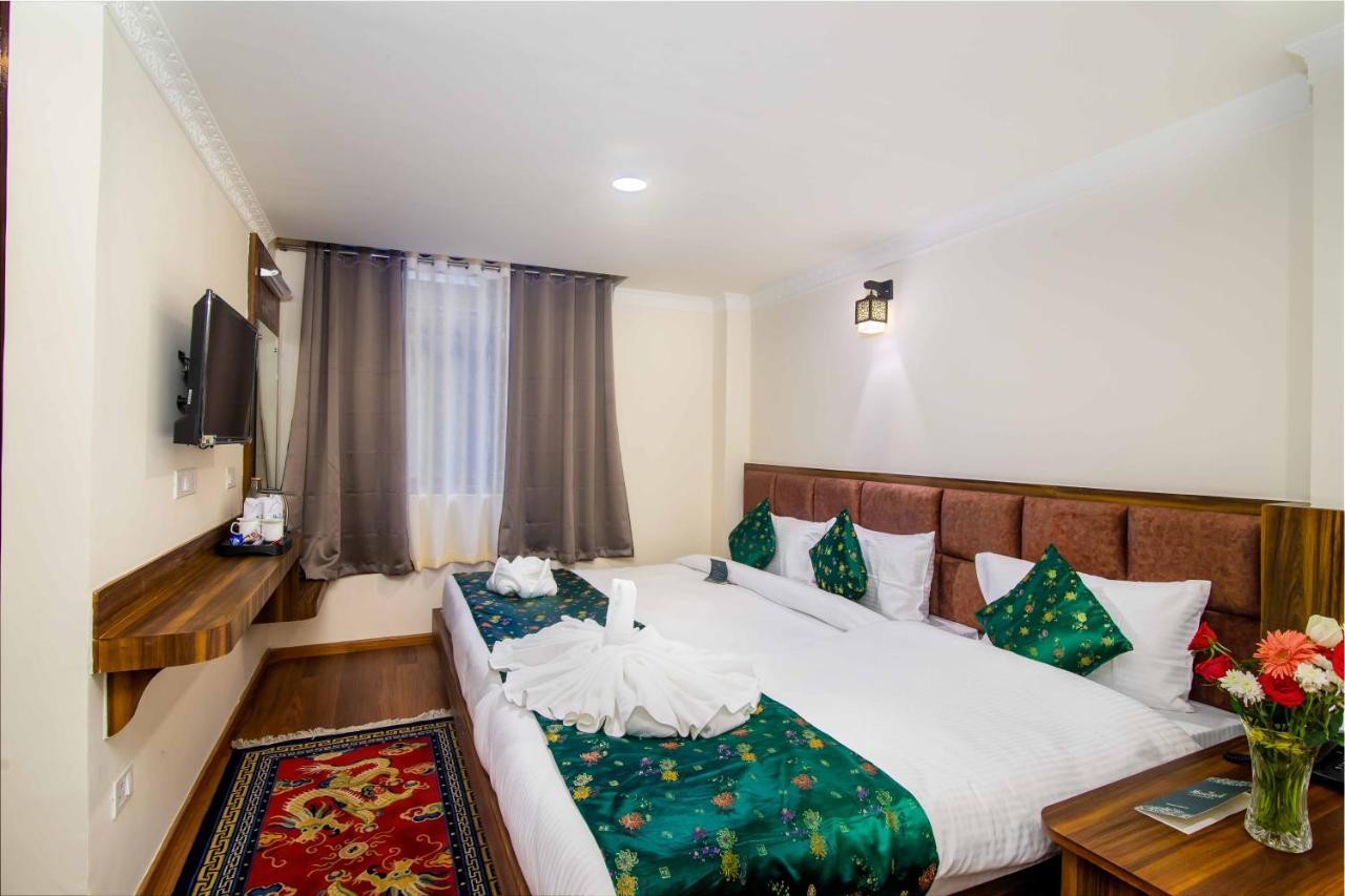 Muscatel Central Hotel - Dzeemkhang Гангток Екстериор снимка