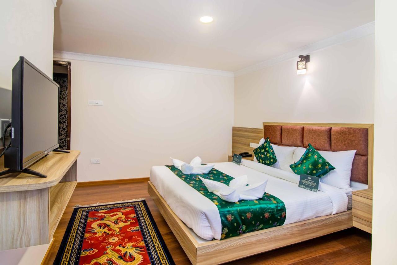Muscatel Central Hotel - Dzeemkhang Гангток Екстериор снимка