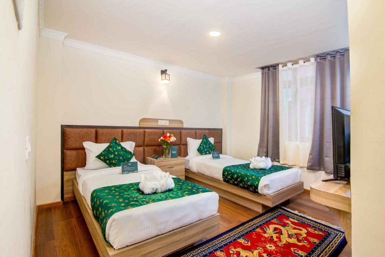 Muscatel Central Hotel - Dzeemkhang Гангток Екстериор снимка