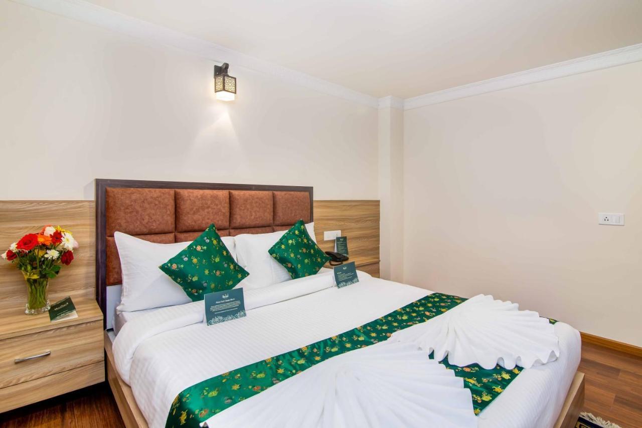 Muscatel Central Hotel - Dzeemkhang Гангток Екстериор снимка