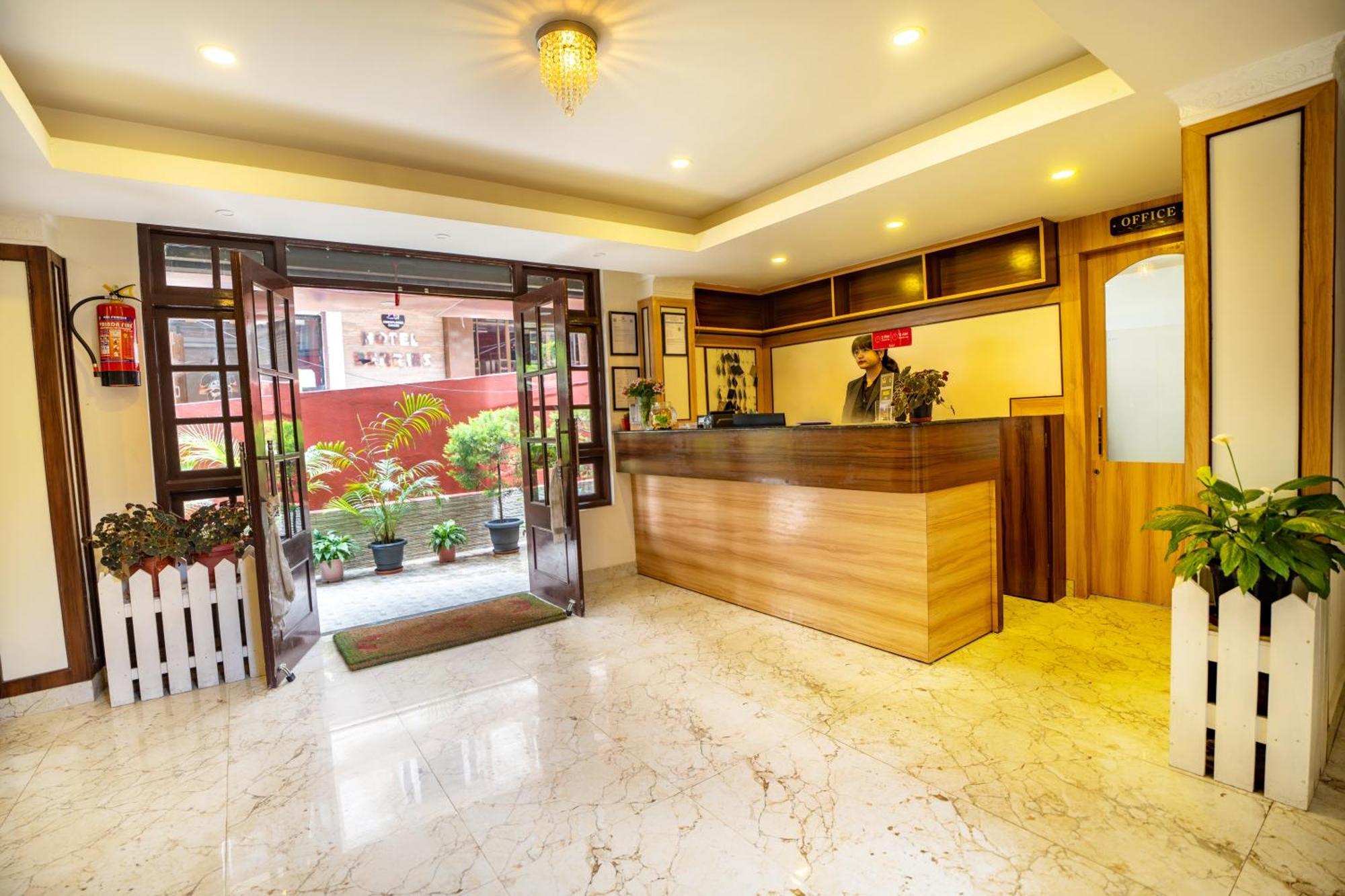 Muscatel Central Hotel - Dzeemkhang Гангток Екстериор снимка